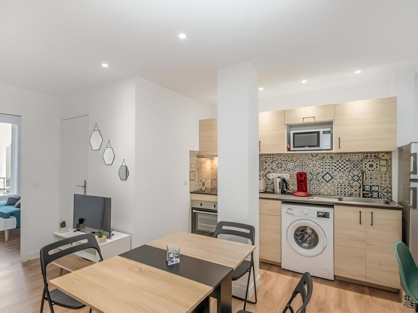 Le Refuge Urbain - Port A 2 Pas & Animaux Acceptes Apartment Toulon Bagian luar foto