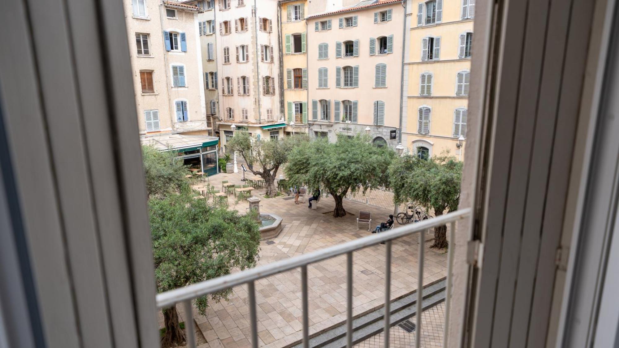Le Refuge Urbain - Port A 2 Pas & Animaux Acceptes Apartment Toulon Bagian luar foto