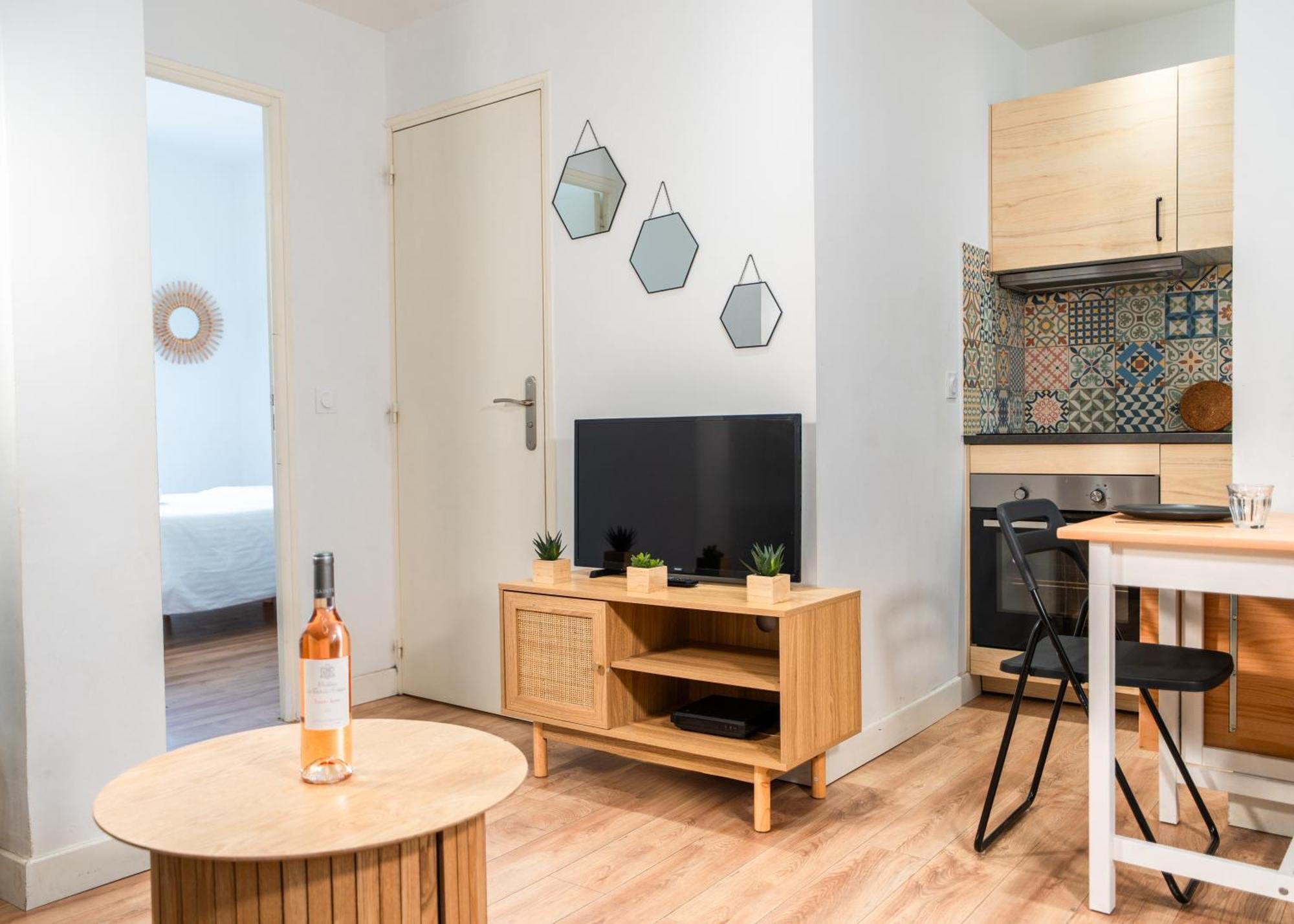 Le Refuge Urbain - Port A 2 Pas & Animaux Acceptes Apartment Toulon Bagian luar foto